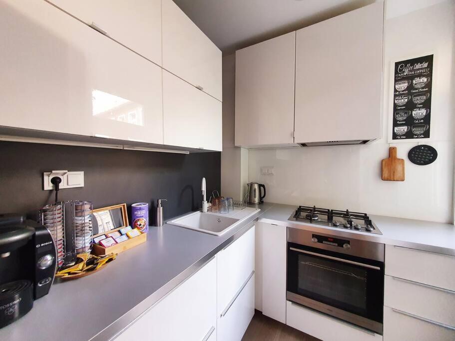 Lovely & Unique Apt In The Historic Center. Bratislava Exterior foto
